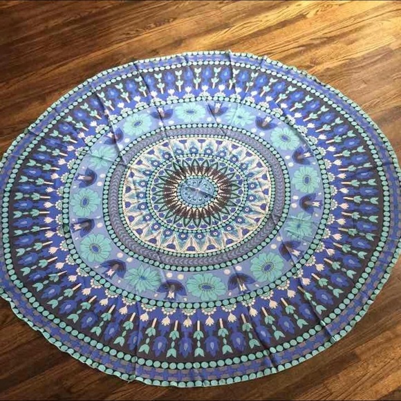 Aztec Printed Roundie Mandela Blanket/Tapestry - Picture 2 of 8